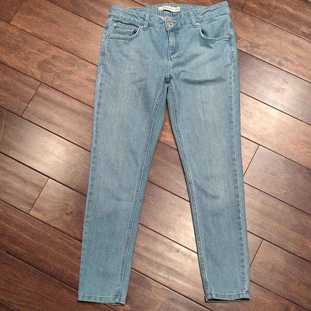 Zara Basics light wash jeans size 8